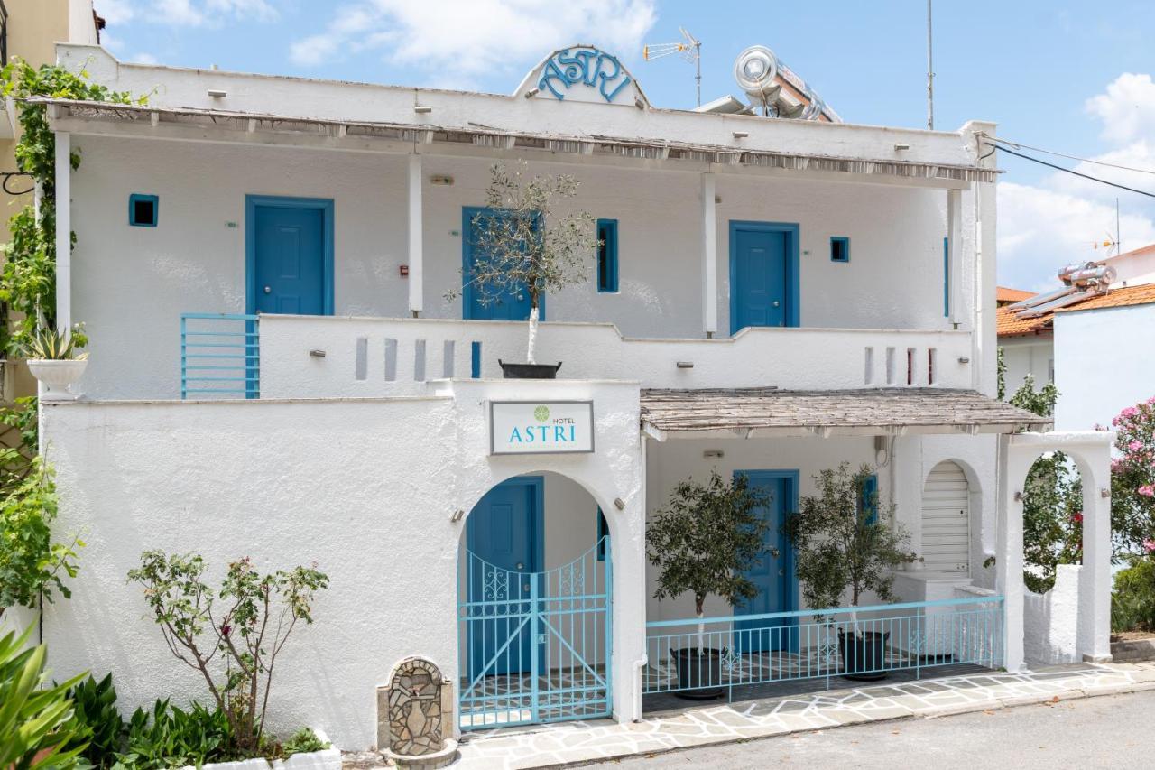 Astri Hotel نيوس مارماراس المظهر الخارجي الصورة