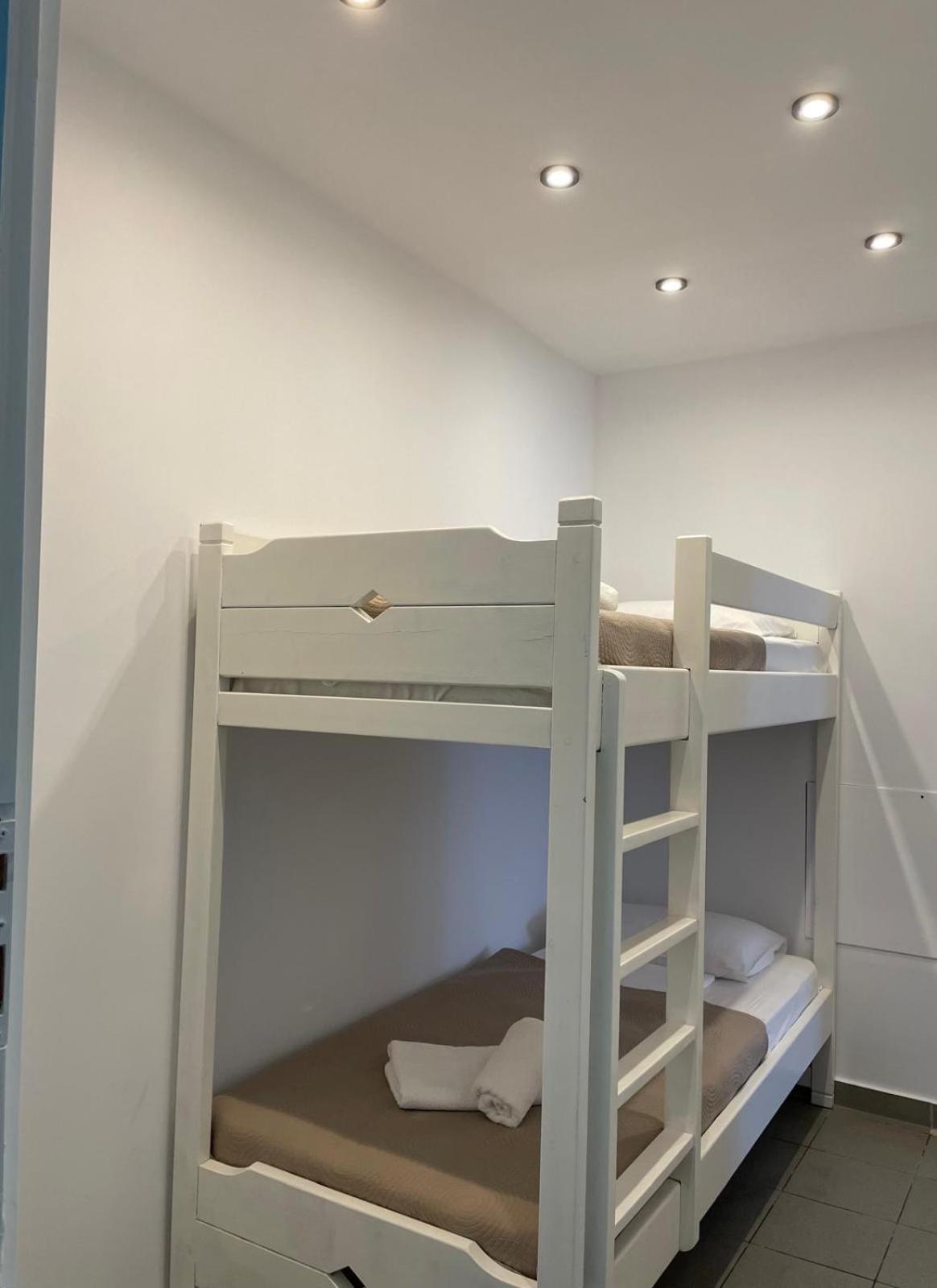 Astri Hotel نيوس مارماراس المظهر الخارجي الصورة
