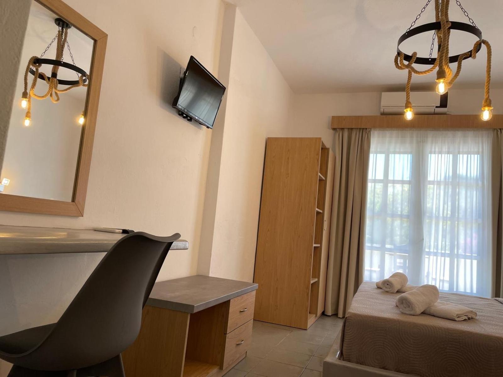 Astri Hotel نيوس مارماراس المظهر الخارجي الصورة